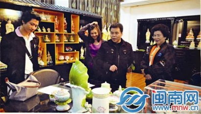 瓷中莲韵引龙舟 泉州观音瓷上的皇家生意
